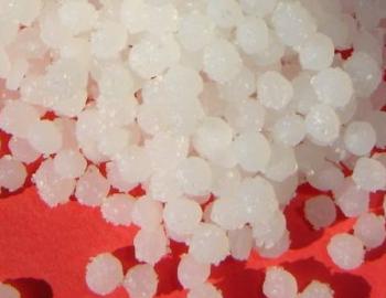 Polyethylene-based cling masterbatch (stretch adhesive)